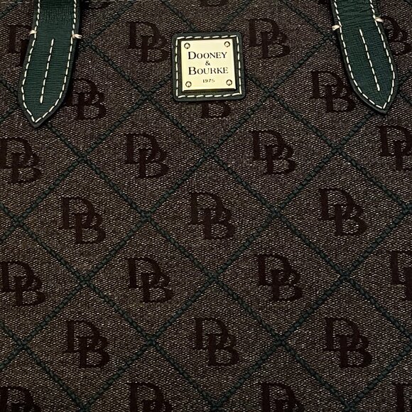 Vintage Dooney & Bourke Brand New!! w/o tags - Picture 9 of 13